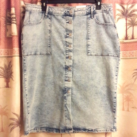 NWT "Sonoma" High-Rise Denim Midi Jean Skirt Woman's Size 18W - Picture 4 of 8